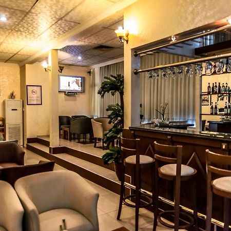 Kristal Otel 阿达纳 外观 照片