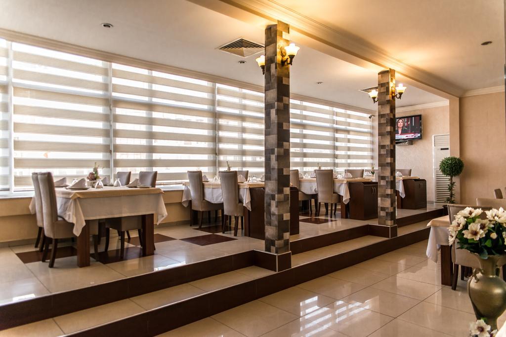 Kristal Otel 阿达纳 外观 照片