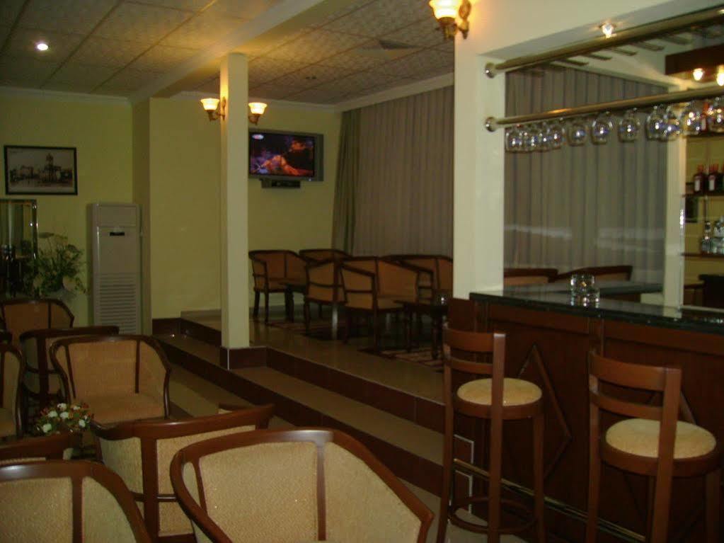 Kristal Otel 阿达纳 外观 照片